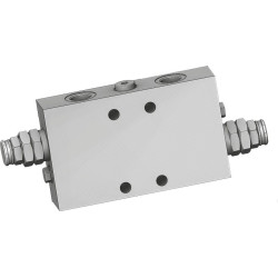 R930058481